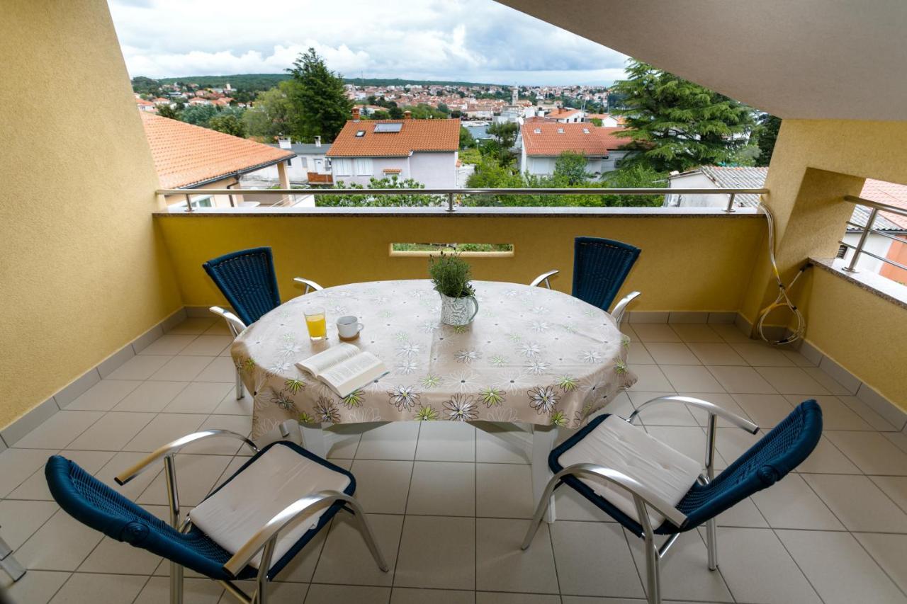 Apartman Sintic Krk Town Exterior photo